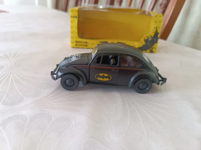 Fusca Batman, Miniatura Colecionável, escala 1/43