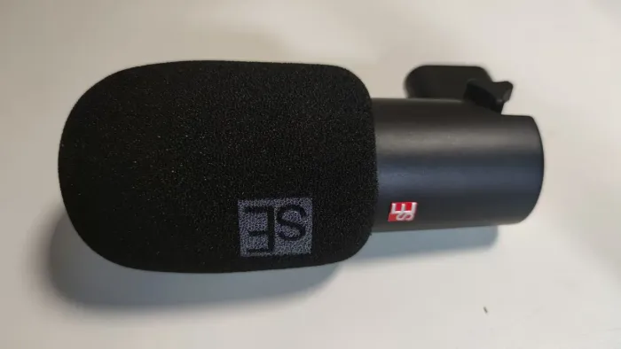 Microfone DYNACASTER SE ELETRONICS compatível com Shure SM7