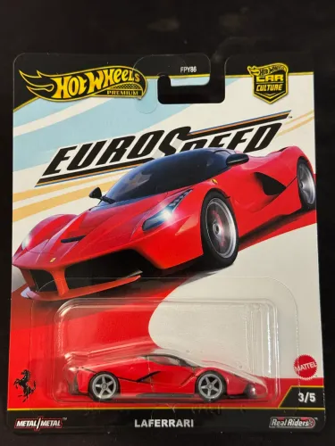 Hot Wheels Premium Ferrari LaFerrari