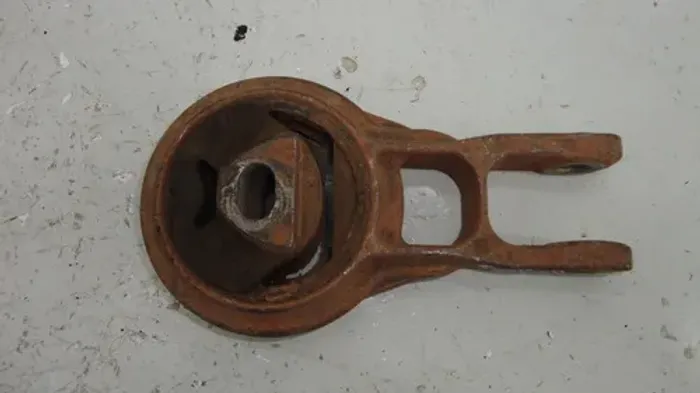 Coxim Calço Inferior Fiat Strada Fire 51844475