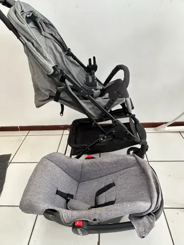 Carrinho e bebê conforto 