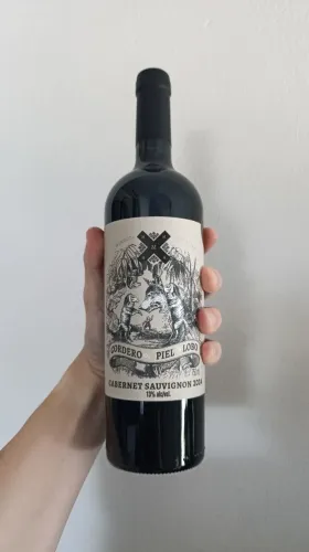 Vinho Cordero Con Piel de Lobo Malbec 750ml