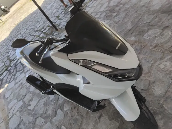 Troco moto Honda PCX 2023