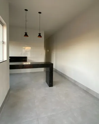 Casa a venda na Guanabara 