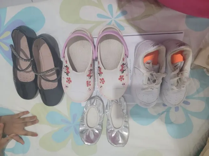 Sandálias infantis femininas