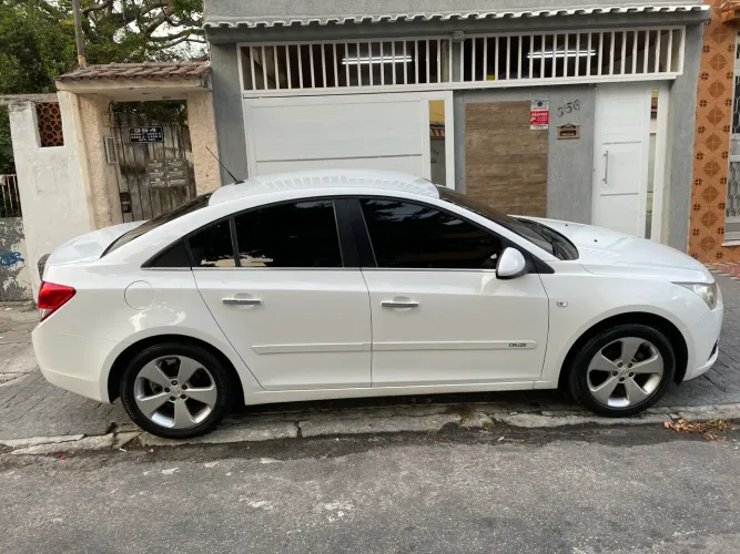 Cruze LT 14/14, com GNV, doc ok