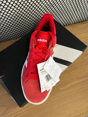 Tênis Adidas Grand Court Base Original Suede Feminino vermelho branco