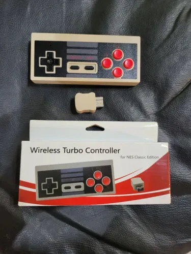 Controle Nintendo Wii Wireless Turbo para jogos NES Classic Edition e outros