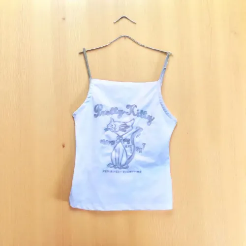 Blusa de malha com alcinhas e estampa Pretty Kitty.