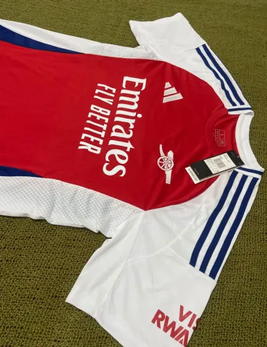 Camisa Arsenal tradicional 24/25