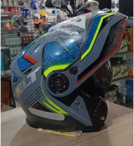 Capacete Helt Escamoteável 