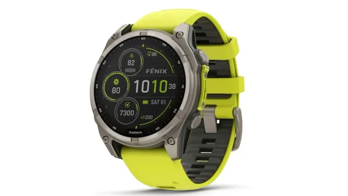 Relógio Garmin Fenix 8 Safira Solar Titânio com Pulseira de Silicone Amarelo com Grafite