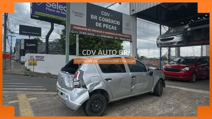 Sucata Sandero 1.0 16V 77CV 14 Mil km