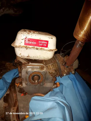 Motor estacionário b4T-710 Branco 5,5HP