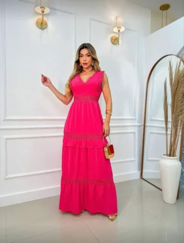 Vestido longo pink com detalhes em gripir (M) NOVO