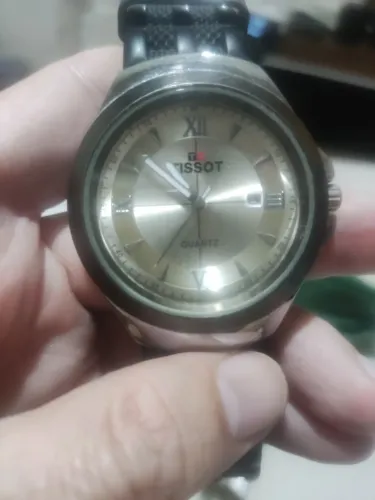 lindo relogio,bateria nova