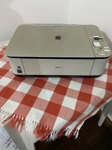 Impressora Canon - Perfeita para suas necessidades!