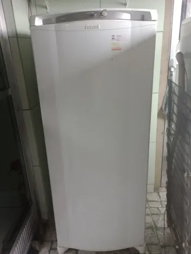 Freezer consul 231 lt