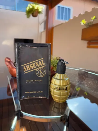 Perfume Masculino Arsenal Gold 100ML Original e lacrado