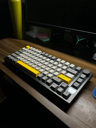 TECLADO AK820 PRO - NOVO