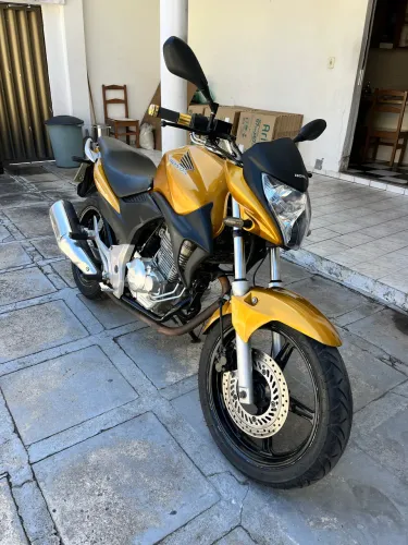 Honda CB300 R