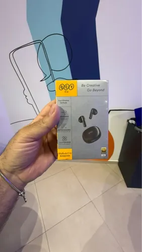 Fone de ouvido QCY TWS AllyBuds E10 - Novo!