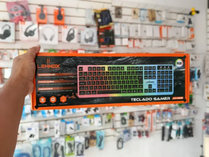 Teclado gamer Rgb usb - entrega em São Luís e região