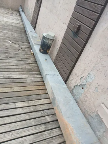 Poste de fibra monofásico padrão 