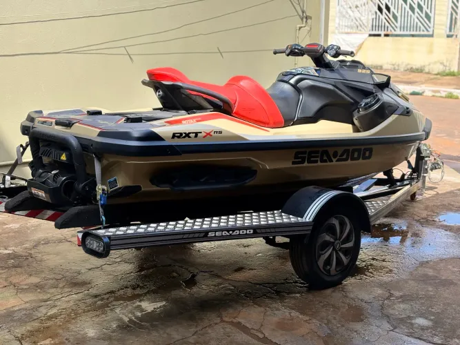 JET SKI SEA-DOO RTX-X 325 - 2025