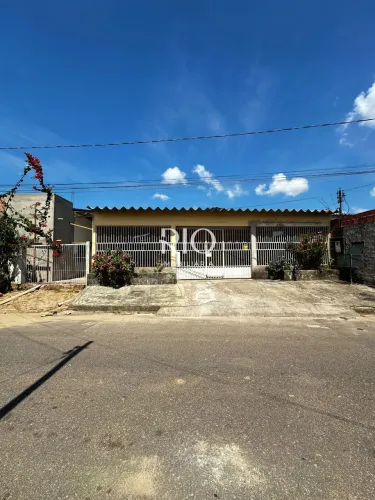 Casa 2 quartos - Mocinha Magalhães