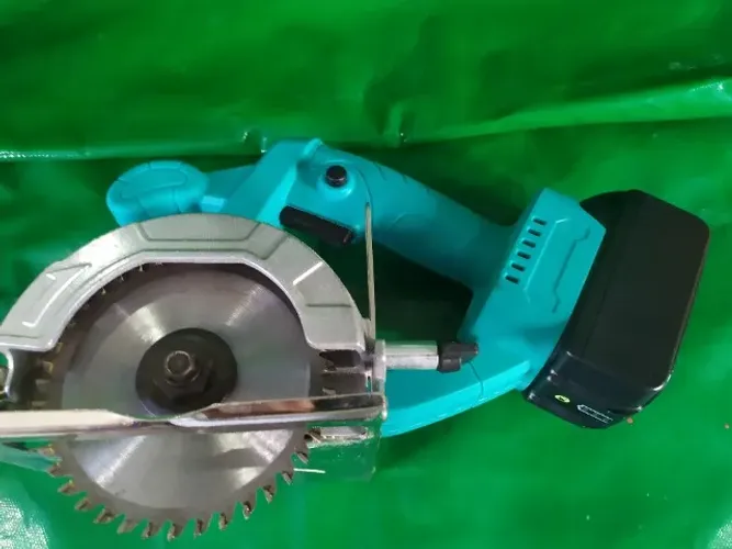 SERRA CIRCULAR 41/2" A BATERIA 18V - COM BATERIA SEM CARREGADOR
