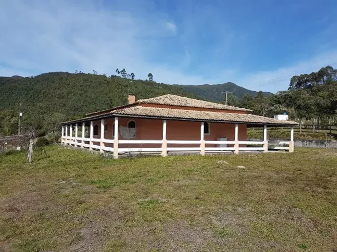 Um Verdadeiro Refúgio nas Terras Altas da Mantiqueira! Sítio de 3 Alqueires, Delfim/MG