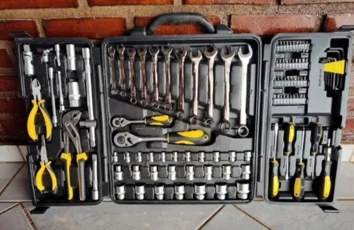 Kit de ferramentas Stanley 110 peças