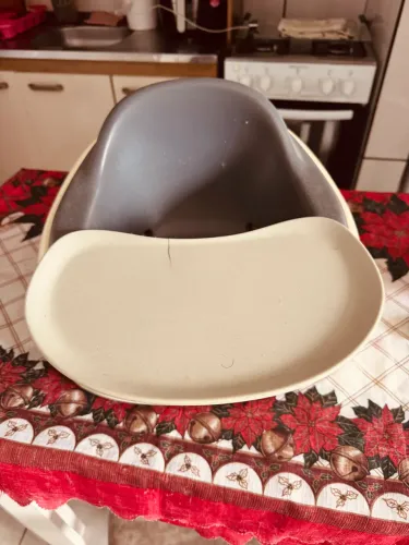 Cadeirinha pra criança