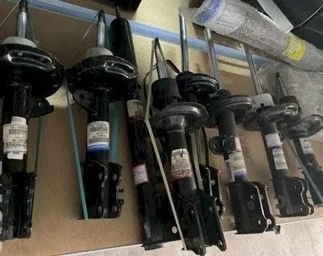 CARROS ELÉTRICO (( AMORTECEDORES REMANOFACTURADO))