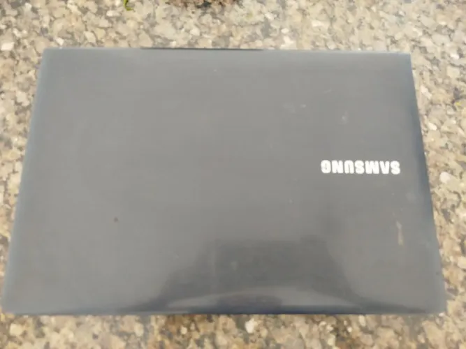 Notebook Samsung para retirada de peças