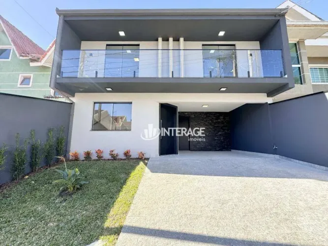 Casa com 3 Quartos à venda, 128 m² por R$ 696.000 - Barreirinha - Curitiba/PR