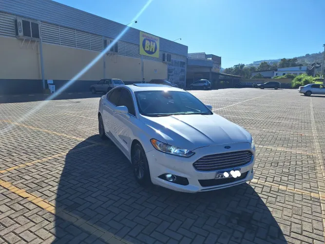 Ford Fusion Titanium Hybrid 2.0 145cv Aut. 2015