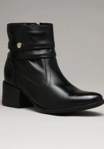 Bota de couro
