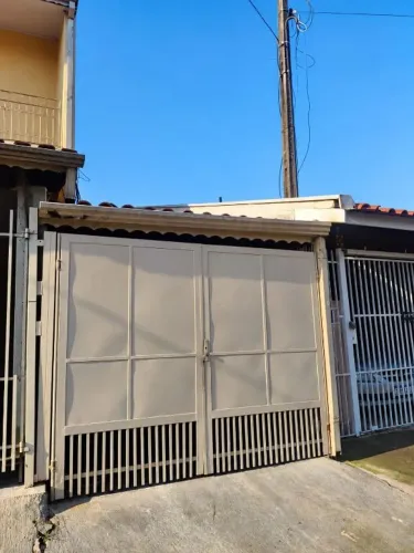 Casa com 02 Quartos para locação no bairro Jardim Morada do Sol em Indaiatuba/SP.