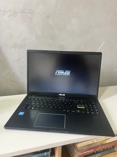 Notebook Asus VivoBook Seminovo
