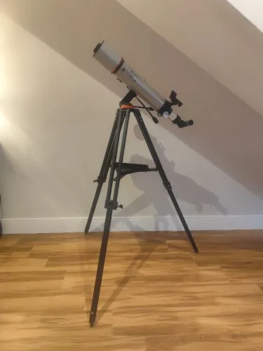 Telescópio Refrator Celestron StarSense Explorer DX 102AZ