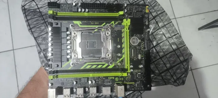 Placa mãe Zsus X99-8D4