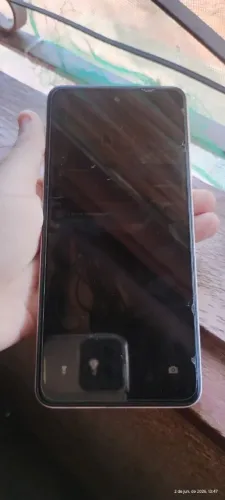 Vende-se Infinix smart 8 pro.
