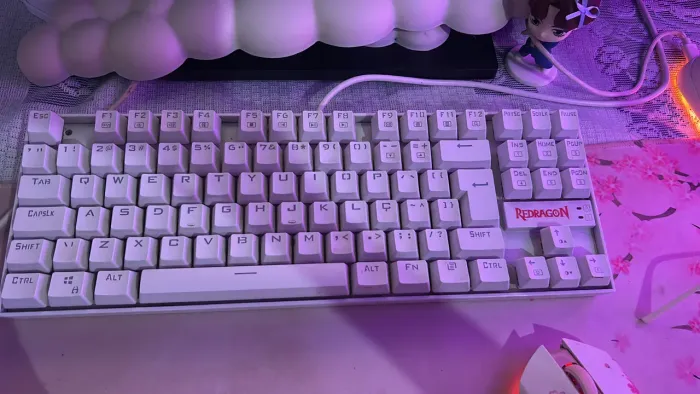 Teclado Mecânico Redragon Kumara K552W-RGB Branco Completo