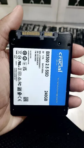 SSD Crucial e SSD Kingston