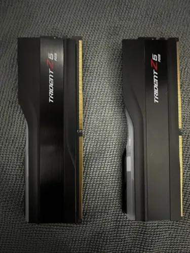 G.SKILL Trident Z5 RGB 32GB (2x16GB) DDR5 6400MHz CL32 SK Hynix
