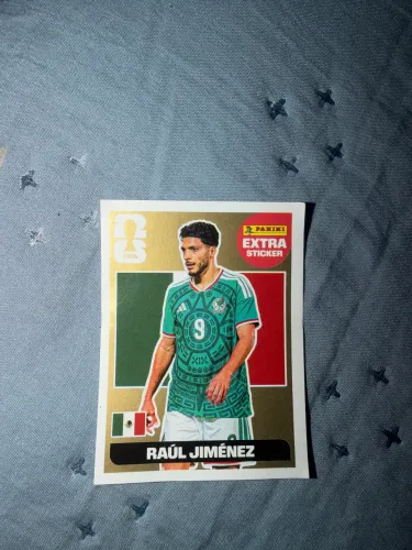 Figurinha Raúl jiménez ouro