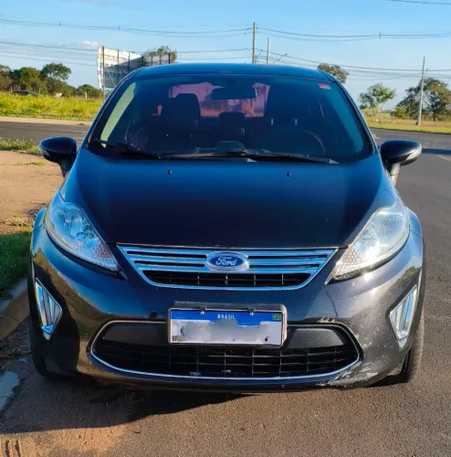 Ford Fiesta Sedan SE 1.6 16V Flex 4P 2012