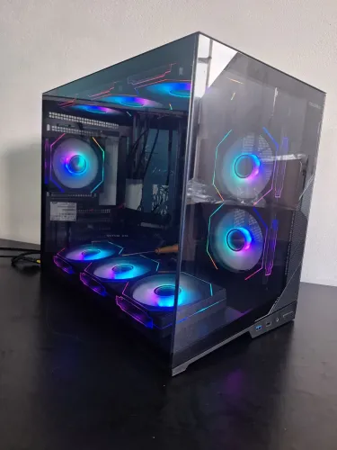 Gabinete Esgaming Zero + 9 Fans ARGB + Controladora ARGB